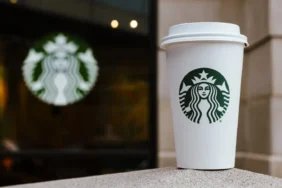Kahve devi Starbucks Kuzey Amerika genelindeki 250 mağazasını kapatıyor