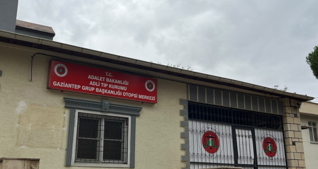 Gaziantep'te park halindeki otomobilinde silahlı saldırıya uğrayan Kenan Abuzer Tilki hayatını kaybetti
